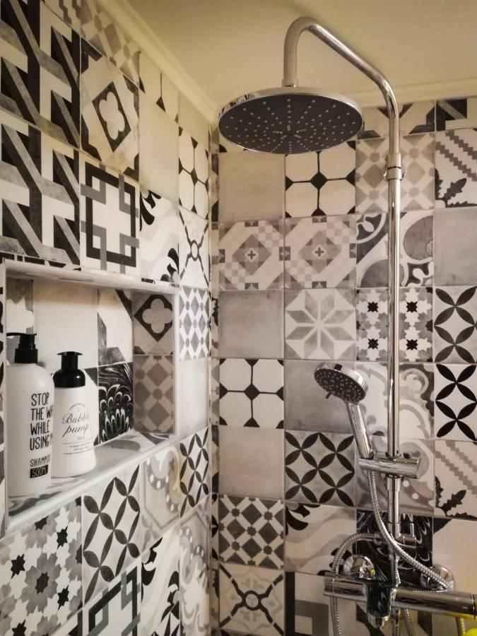 Stylish Modern Studio In The Heart Of Atene Esterno foto